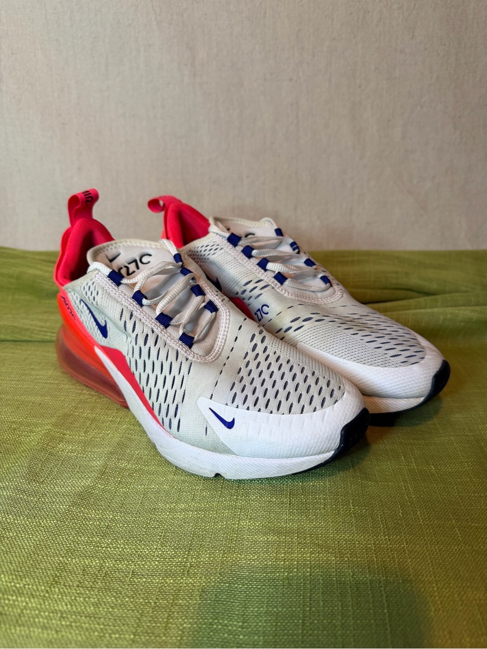 Nike Women's Air Max 270 "Ultramarine" Size 9